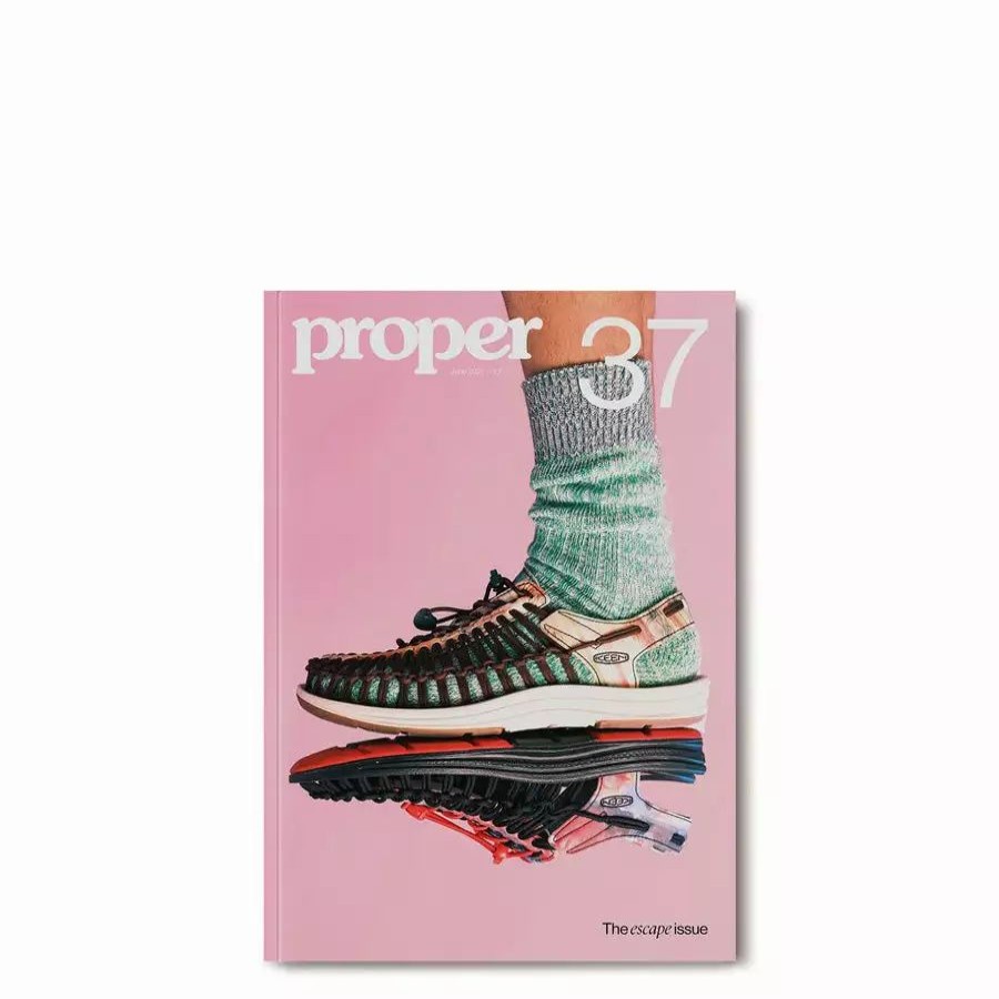 Accessories * | Magazine Issue 37 Keen Cover Keen Cover